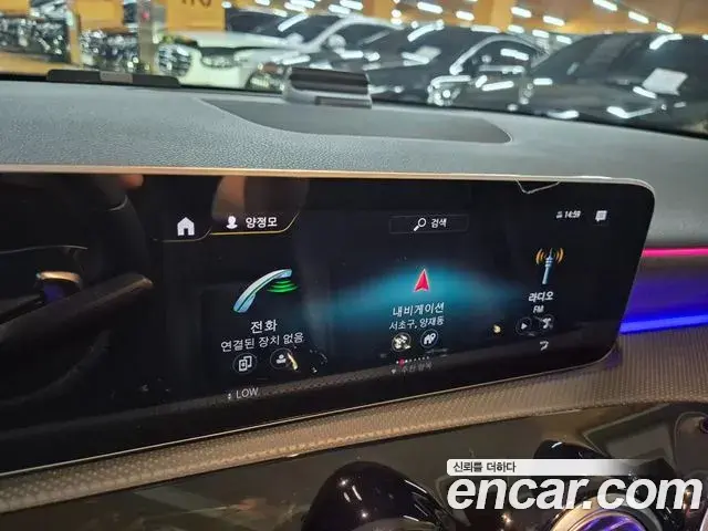 Mercedes-Benz A-Class 2020 — Photo 13/20