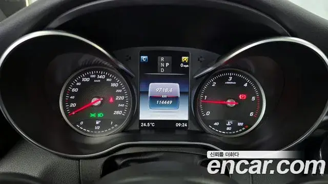 Mercedes-Benz C-Class 2018 — ფოტო 12/20
