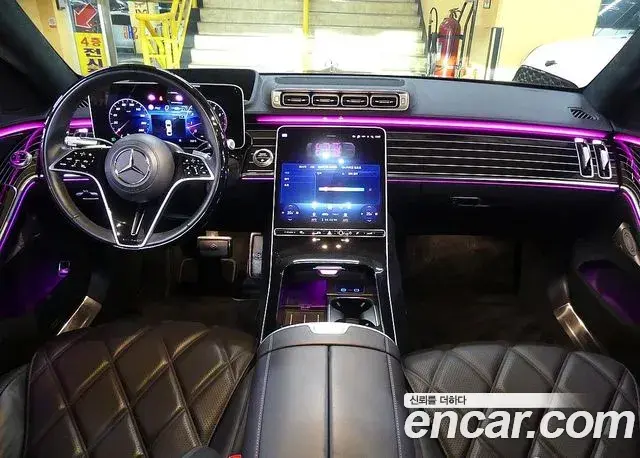 Mercedes-Benz S-Class 2022 — Photo 10/20