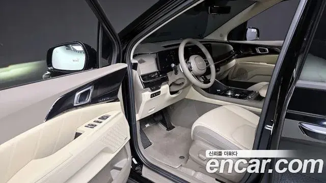 Kia Carnival 2024 — Фото 10/20