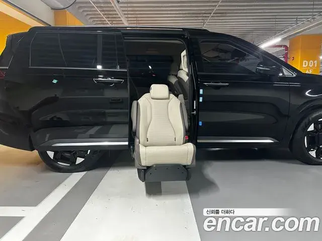 Kia Carnival 2024 — Фото 19/20