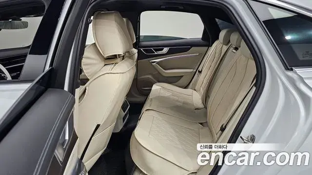 Audi A6 2023 — Photo 6/20