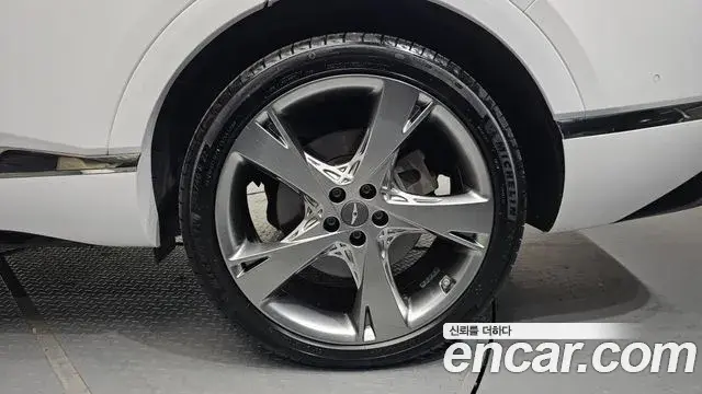 Genesis GV80 2020 — Photo 3/20