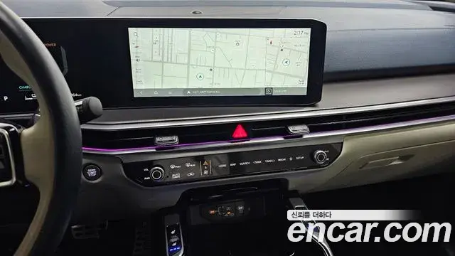 Kia Sorento 2023 — Photo 7/20