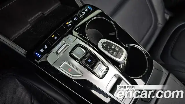 Hyundai Tucson Hybrid 2020 — ფოტო 16/20