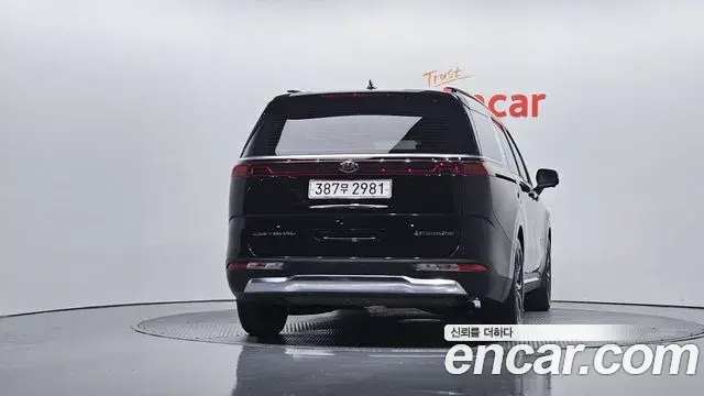 Kia Carnival 2020 — Фото 4/20