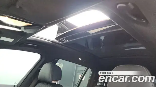 BMW X7 2023 — Photo 12/19