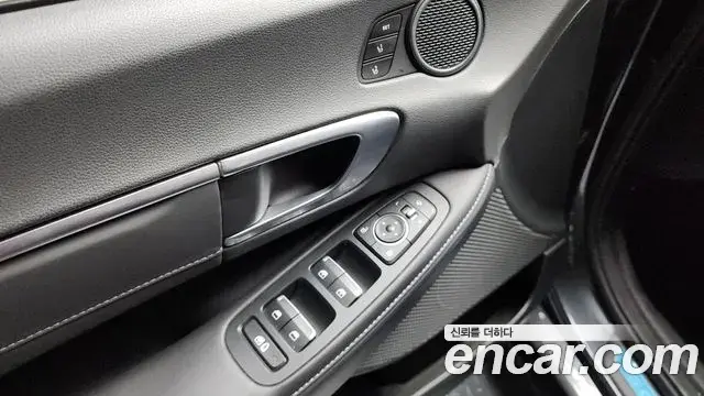 Hyundai Sonata Hybrid 2021 — Şəkil 16/20