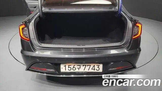 Hyundai Sonata Hybrid 2021 — Şəkil 6/20