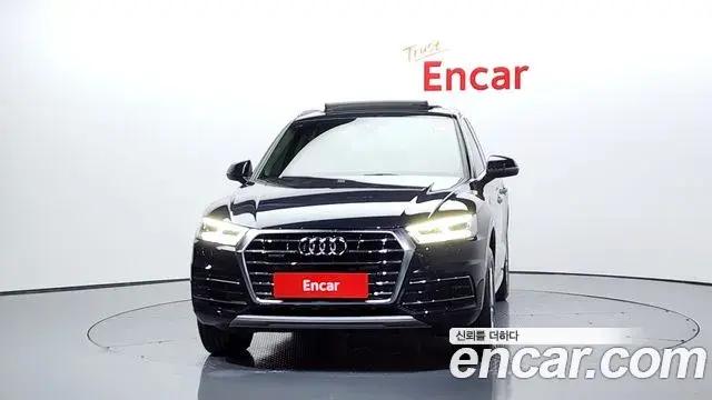 Audi Q5 2020 — Фото 3/20