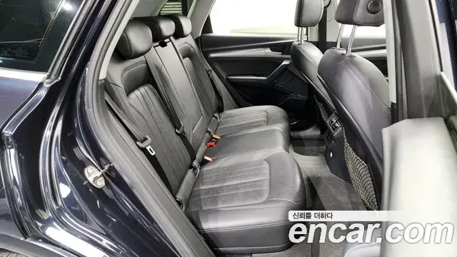 Audi Q5 2020 — Фото 12/20
