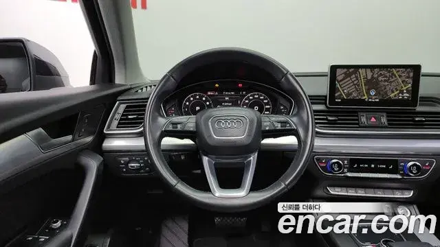 Audi Q5 2020 — Фото 13/20