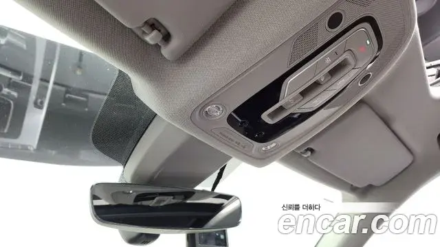 Audi Q5 2020 — Фото 18/20