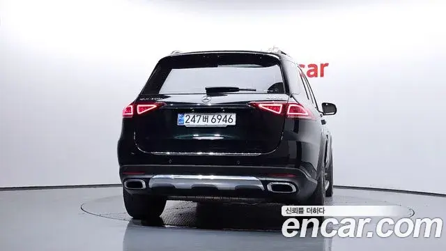 Mercedes-Benz GLE-Class 2021 — Фото 4/20