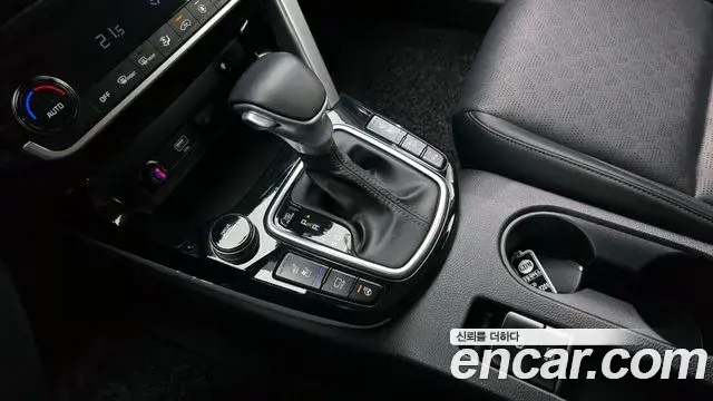 Kia Seltos 2020 — Photo 8/20