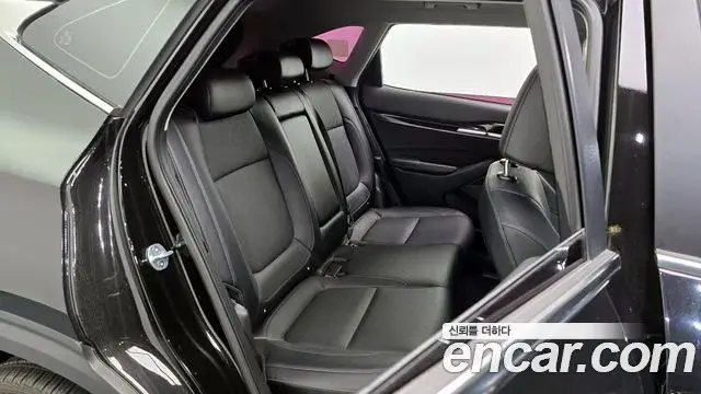 Kia Seltos 2020 — Photo 19/20