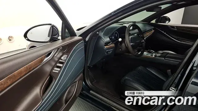 Genesis G80 2022 — Şəkil 9/20