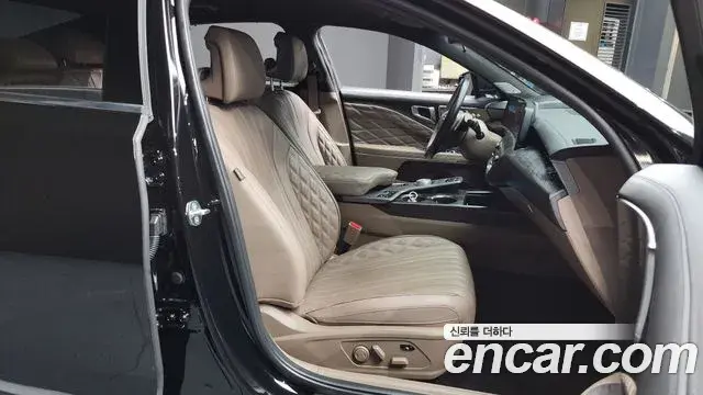 Kia K8 2023 — ფოტო 4/20