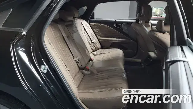 Kia K8 2023 — ფოტო 1/20