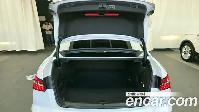 Audi A6 2020 — Photo 14/20
