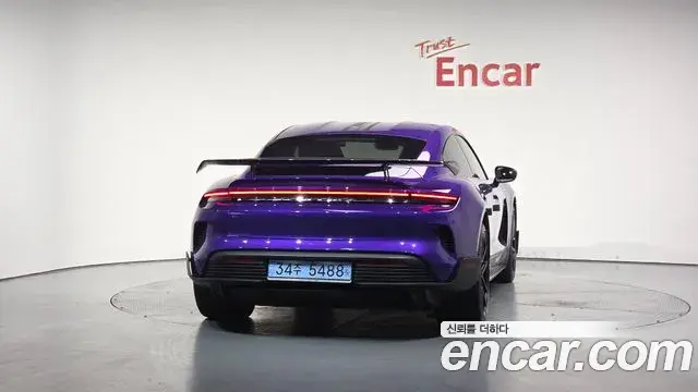 Porsche Taycan 2025 — Şəkil 4/20