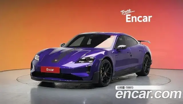 Porsche Taycan 2025 — Şəkil 15/20