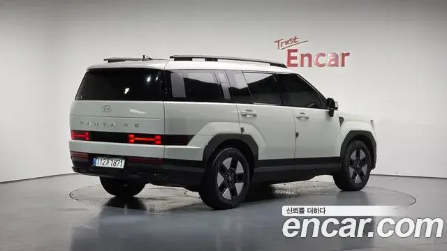 Hyundai Santa Fe 2023 — Photo 15/20