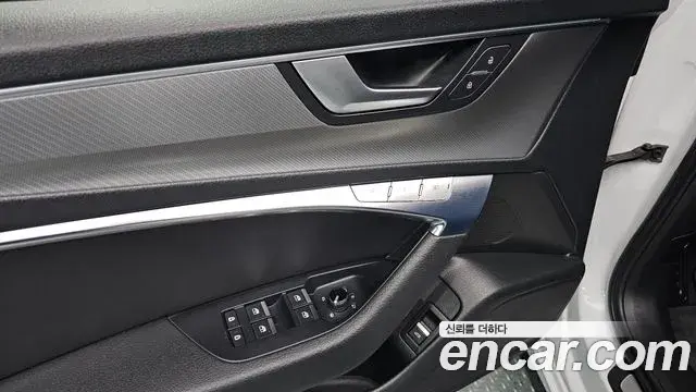 Audi A6 2021 — Şəkil 18/20