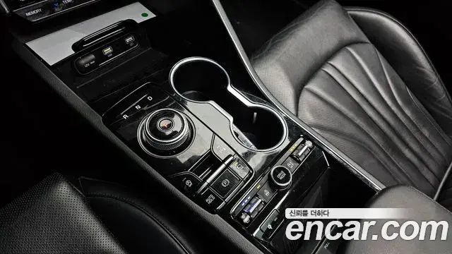 Kia K5 2020 — Şəkil 18/20