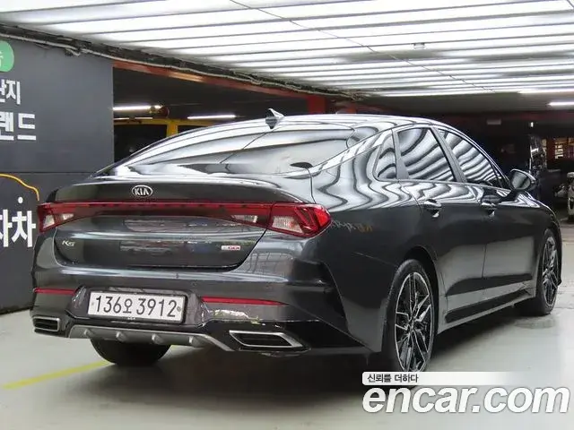 Kia K5 2019 — Şəkil 15/20