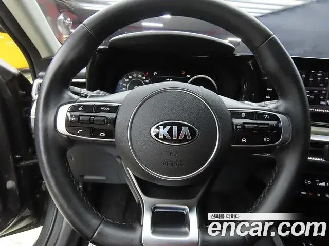 Kia K5 2019 — Şəkil 12/20
