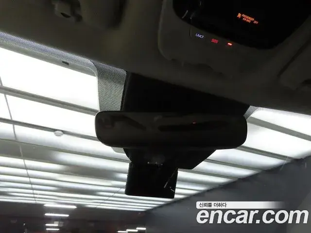 Kia K5 2019 — Şəkil 13/20