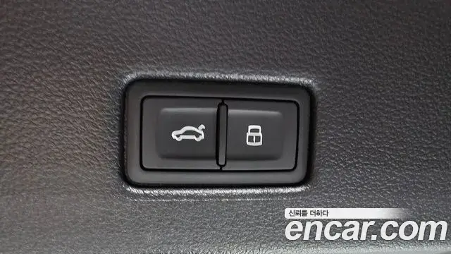 Audi A7 2020 — ფოტო 9/20