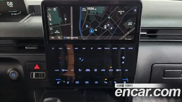 Hyundai Staria 2022 — ფოტო 1/20