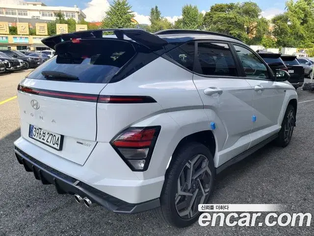 Hyundai Kona Hybrid 2024 — ფოტო 11/20