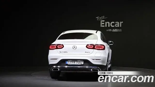 Mercedes-Benz GLC-Class 2020 — Photo 8/20