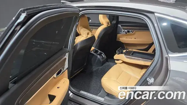 Volvo S90 2023 — Şəkil 9/20