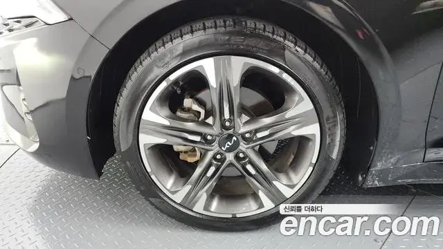 Kia K5 2022 — Photo 20/20