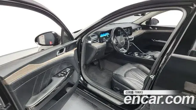 Kia K5 2022 — Photo 18/20