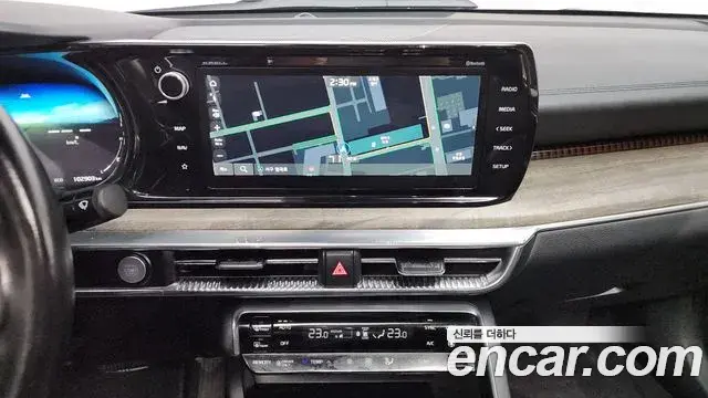 Kia K5 2022 — Photo 12/20