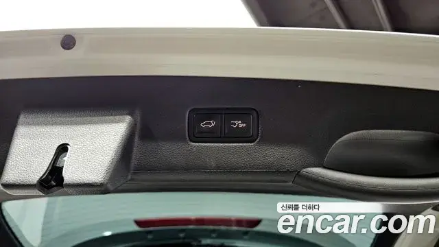 Kia Carnival 2023 — Şəkil 12/20
