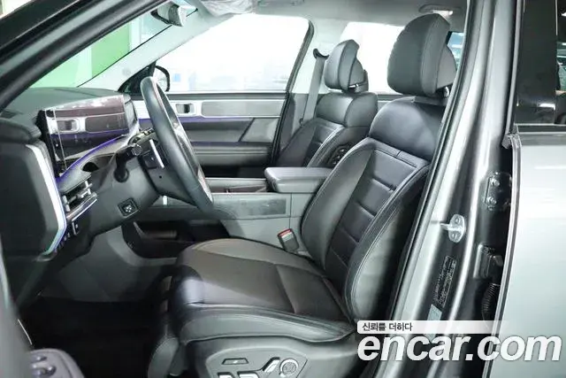 Hyundai Santa Fe 2023 — ფოტო 3/20