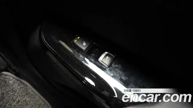 Kia K5 2023 — Photo 18/20