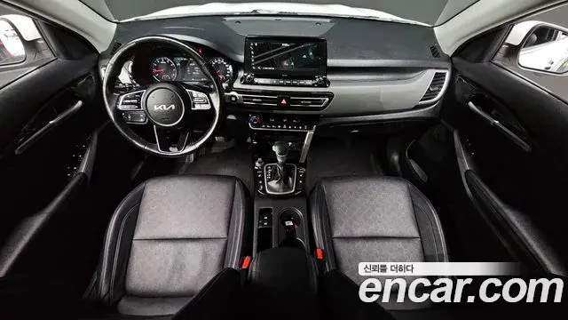 Kia Seltos 2022 — Şəkil 2/20