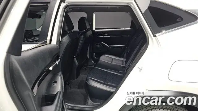 Kia Seltos 2022 — Şəkil 6/20