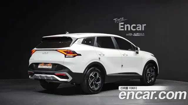 Kia Sportage 2022 — Şəkil 15/20