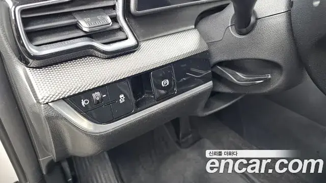 Kia Sportage 2022 — Şəkil 7/20