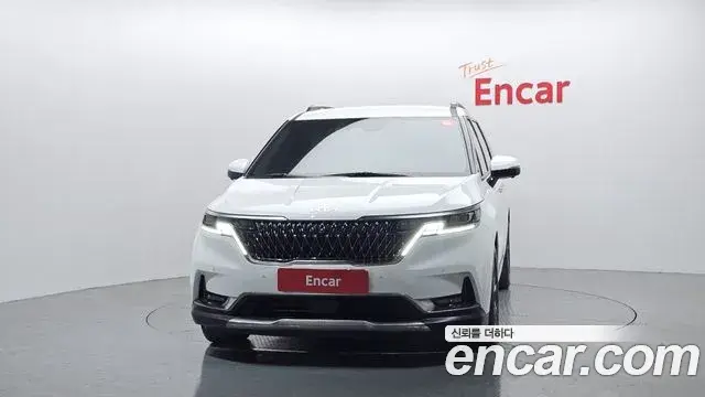 Kia Carnival 2022 — ფოტო 12/20