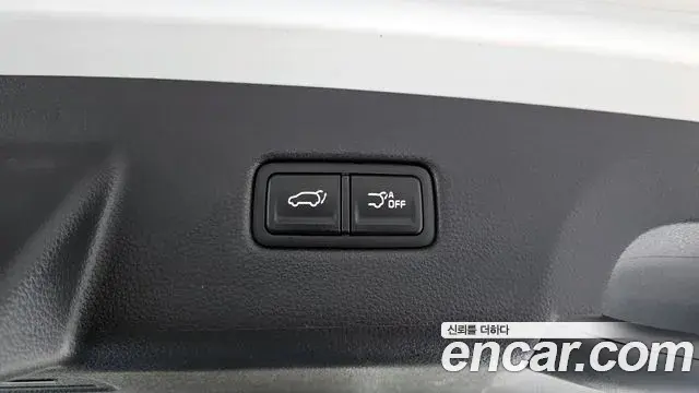 Kia Carnival 2022 — ფოტო 9/20