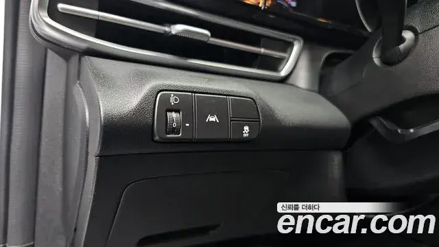 Hyundai The New Avante Hybrid 2022 — ფოტო 7/20